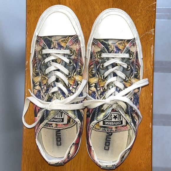 WOMEN’S FLORAL CONVERSE ALL STAR CHUCK TAYLORS SIZE 7 - Picture 1 of 9